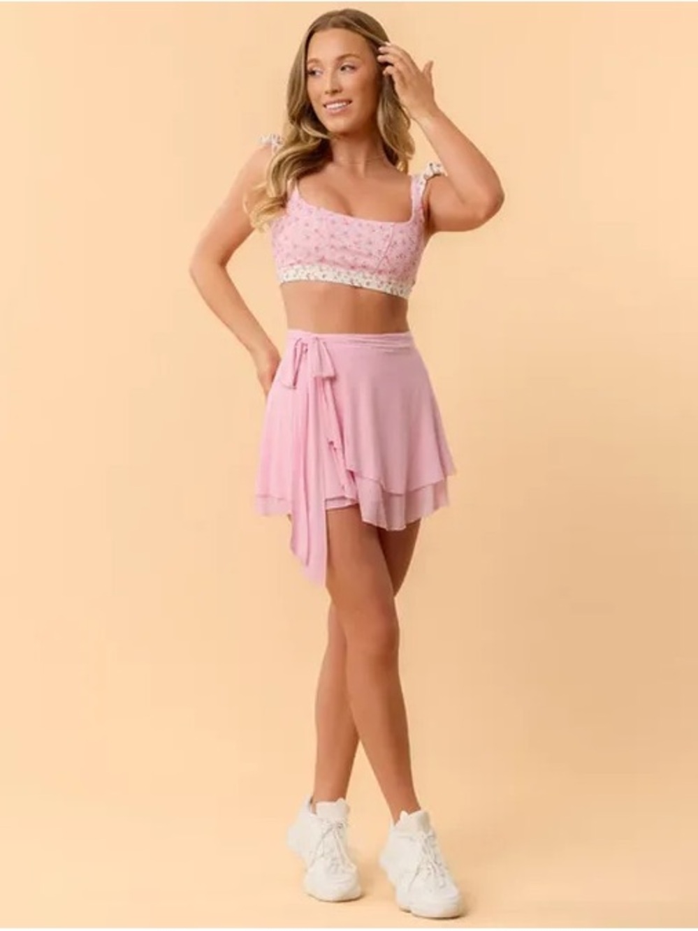 Blogilates - Light Pink Wrap Skort with Ruffle Hem SMALL - Picture 5 of 6